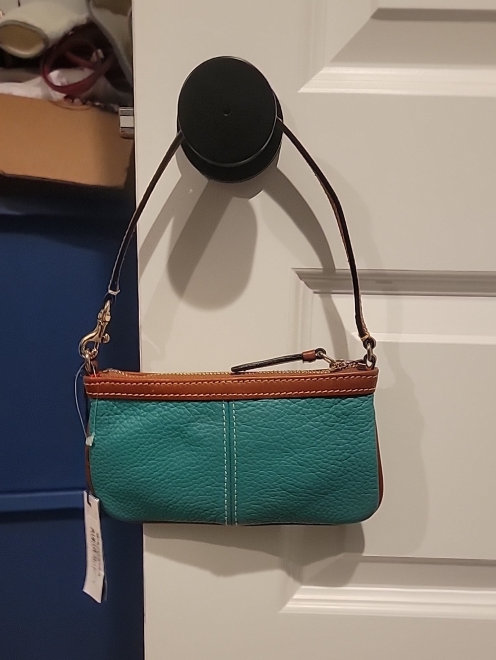 Dooney & Bourke Teal Pebbled Leather Wristlet with Brown Trim ~ New With Tags - Picture 7 of 16